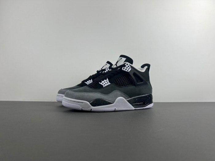 Air Jordan 4 Retro ''Fear'' 2024 FQ8138-002