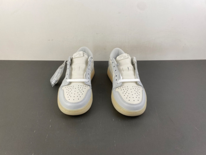 Air Jordan 1 Retro Low OG 