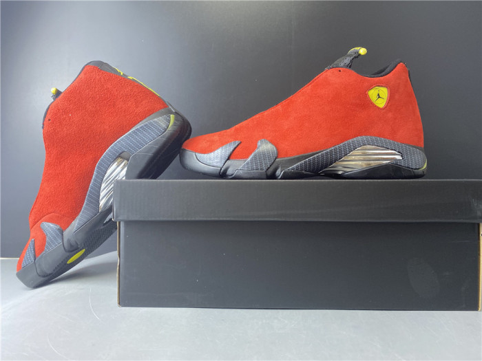 AIR JORDAN 14 RETRO "FERRARI" 654459-670