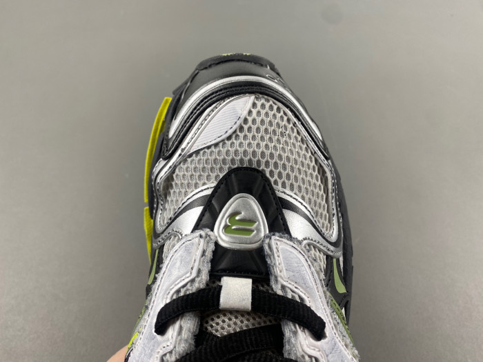 RUNNER SNEAKER RS109