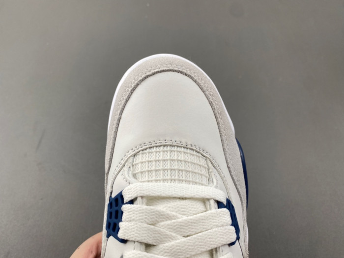 Nike SB x Air Jordan 4 Retro SP 