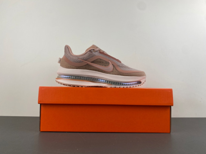 Wmns Nike Air Zoom Pegasus Premium 