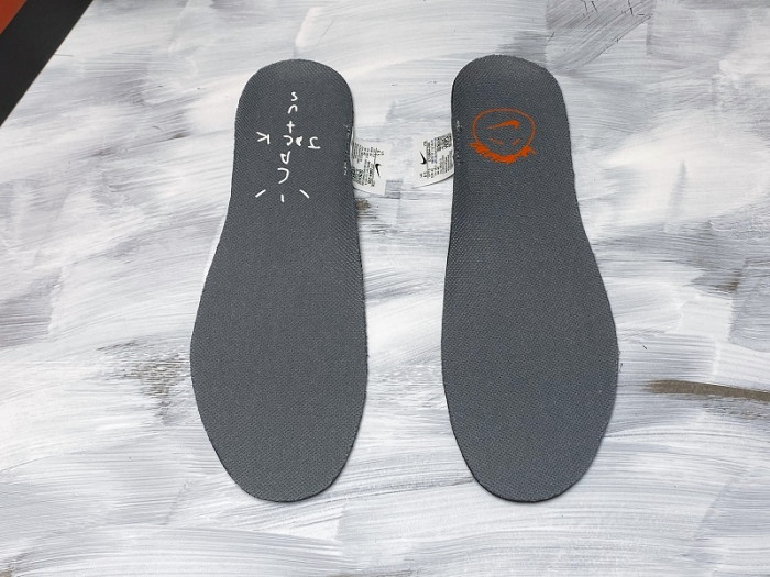 Travis Scott x Nike Air Max 270 React CT2864-200