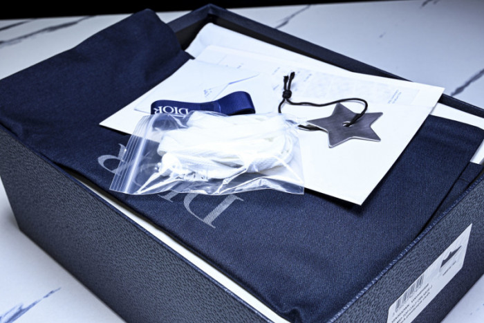 DIO* B27 SNEAKERS B27-000103