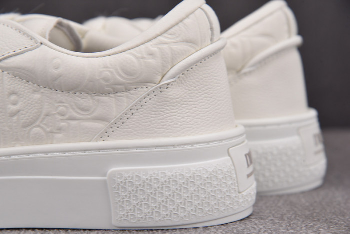 D10r b33 sneakers b330026