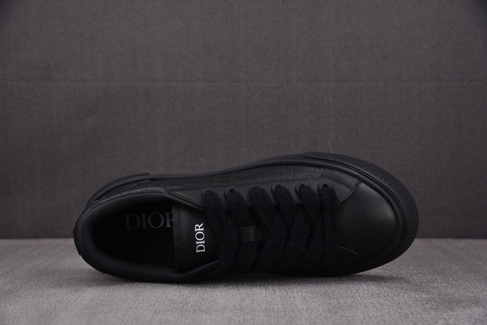 D10r b33 sneakers b330029