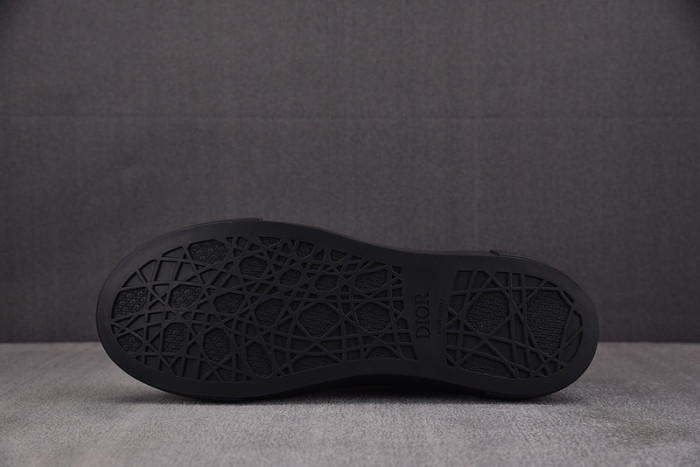 D10r b33 sneakers b330029