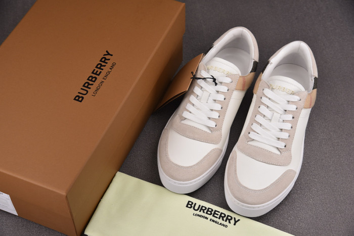 Bv*b*rry sneaker