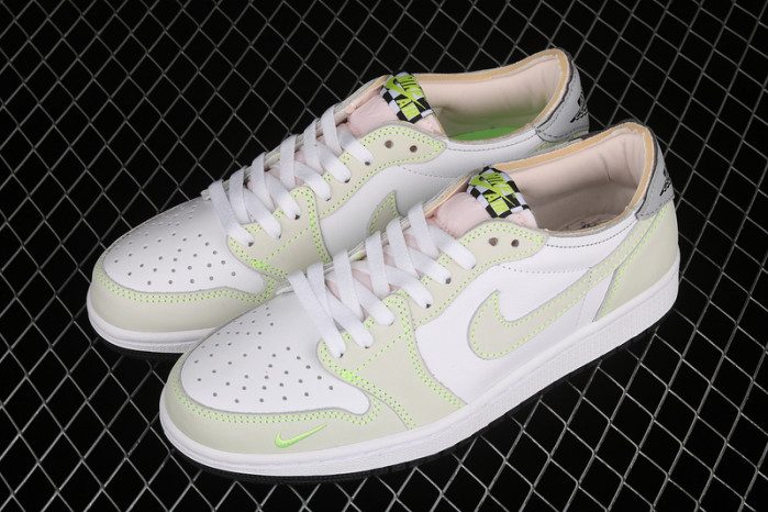 Jordan 1 Retro Low White Ghost Green Black DM7837-10R