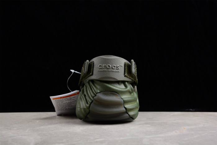 Cr*0*s x salehe bembury c00002