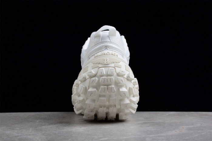 DEFENDER SNEAKER DS028