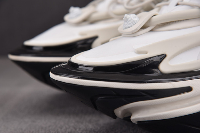 BALMAIN SNEAKERS BM019