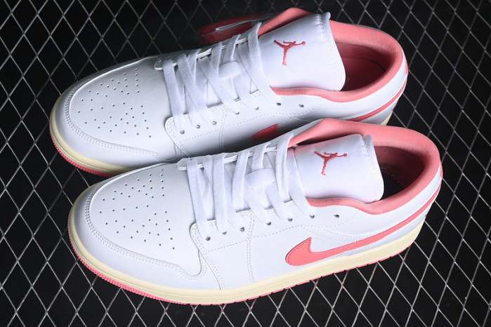 WMNS AIR JORDAN 1 LOW 
