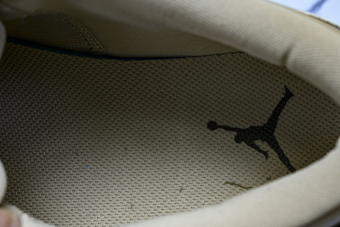 Wmns Air Jordan 1 Low 