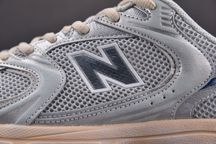NEW BALANCE SNEAKER NB069