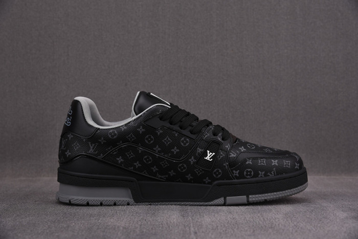 LV SNEAKER LV-000146