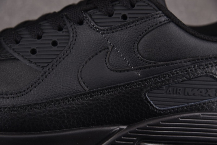 Nike Air Max 90 LTR Triple Black CZ5594-001