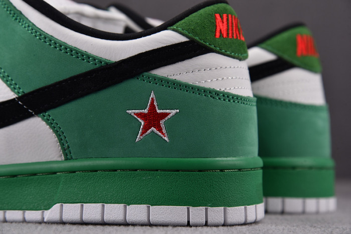 Nike dunk low sb heineken 304292-302