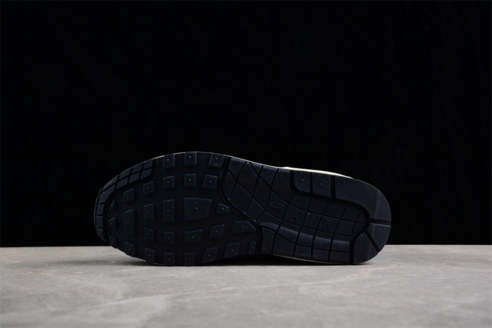 NIKE AIR MAX 1 CORDUROY BALTIC BLUE FB8915-400