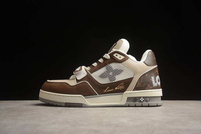 LV TRAINER SNEAKER LV-000549