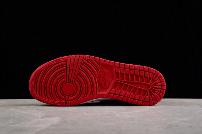 Jordan 1 Mid Alternate Bred Toe (W) BQ6472-079