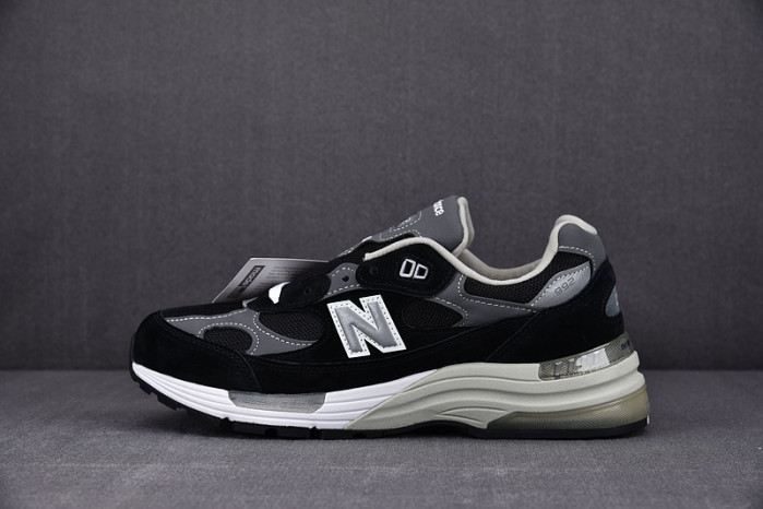 NEW BALANCE SNEAKER NB022