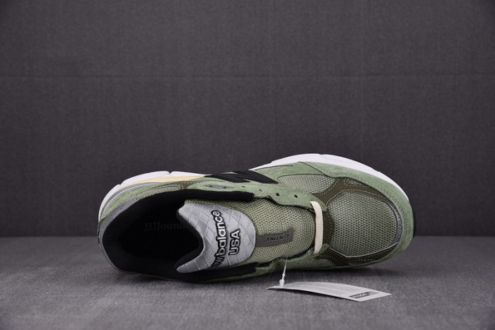 NEW BALANCE SNEAKER NB060