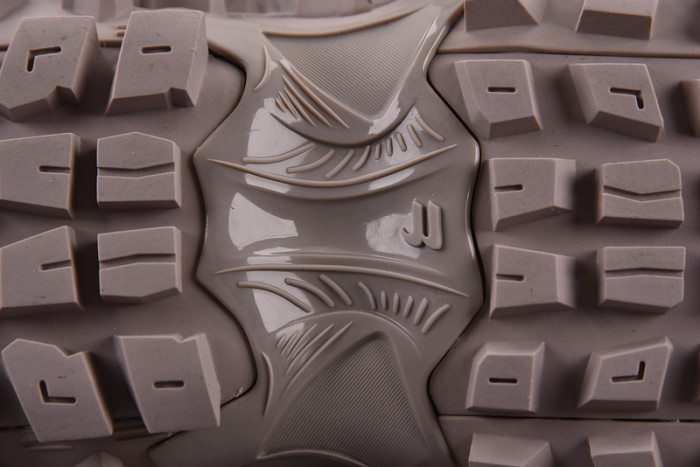 DEFENDER SNEAKER DS020