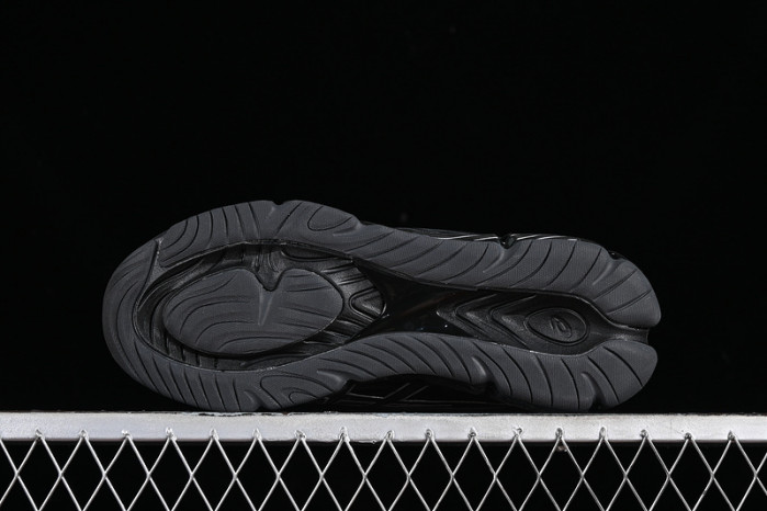 As*ic*s gel-quantum 360 viii 1203a305-001