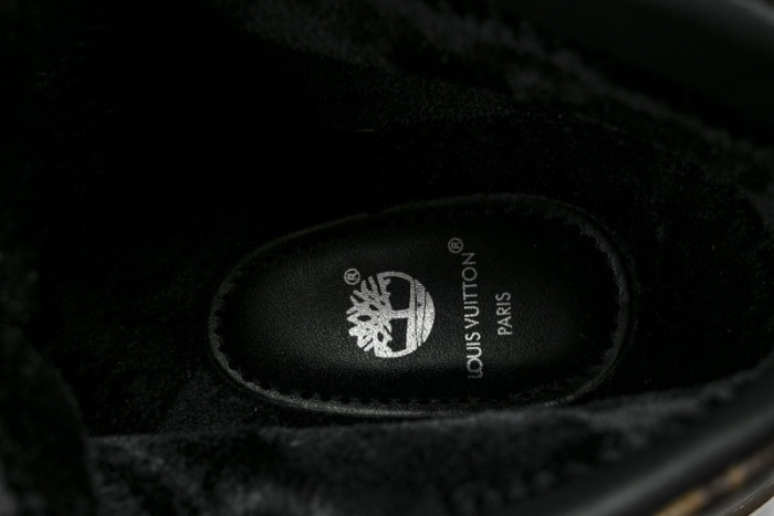 LV BOOTS L000065