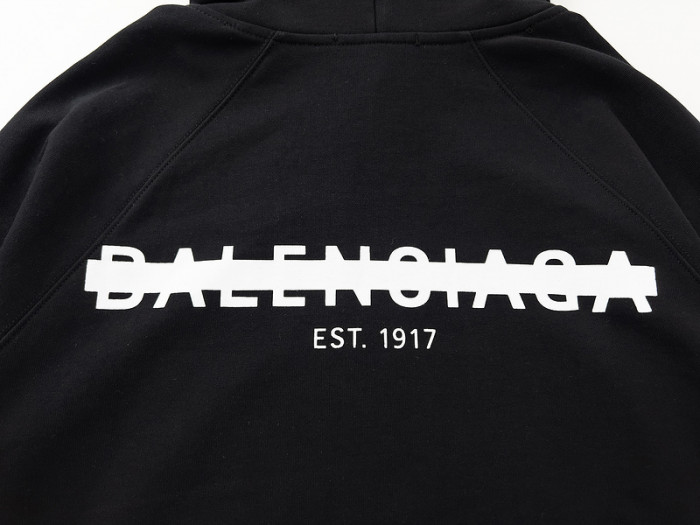 Balenciag**a CLOTHES BAC00017