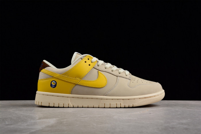 NIKE DUNK LOW LX BANANA (W) DR5487-100
