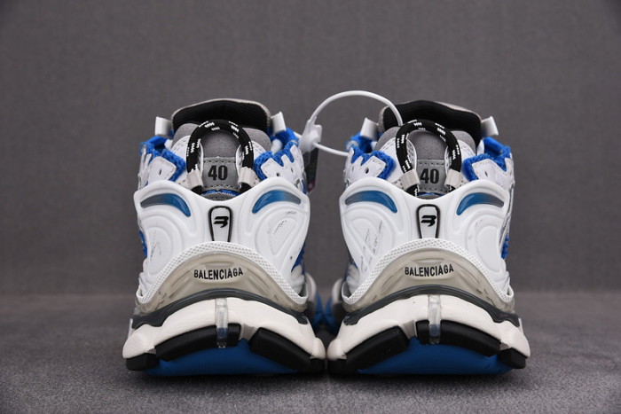 RUNNER SNEAKER RS026