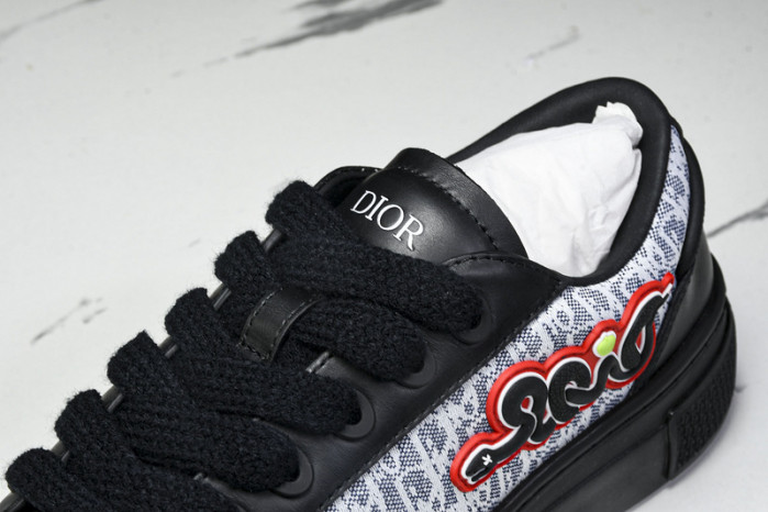 D10r b33 sneakers b330017