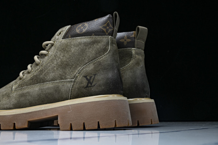 LV BOOTS L000062