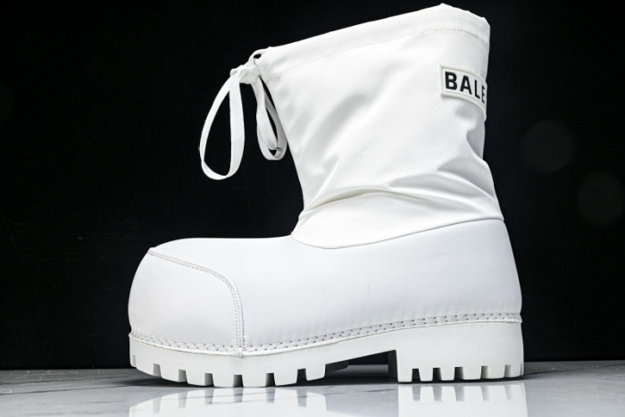 BOOTS BAB0054