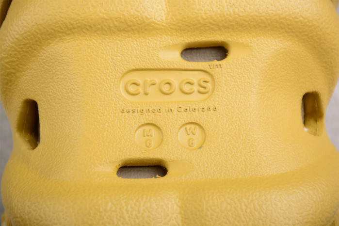 Cr*0*s x salehe bembury c00003