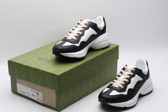G*u*i* trainer sneaker110