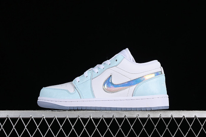 AIR JORDAN 1 LOW SE GS ''GLACIER BLUE'' HJ3481-491