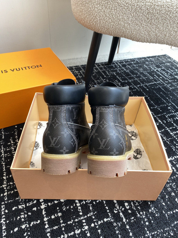 LV BOOTS L000012