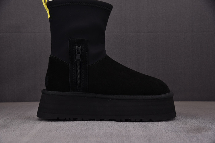 UGG Classic Dipper Boot