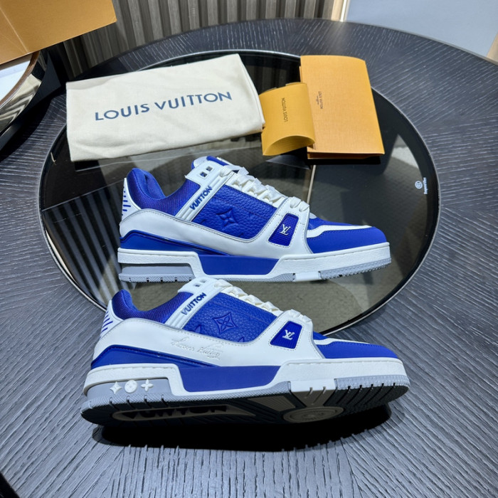 LV TRAINER SNEAKER LV-000598