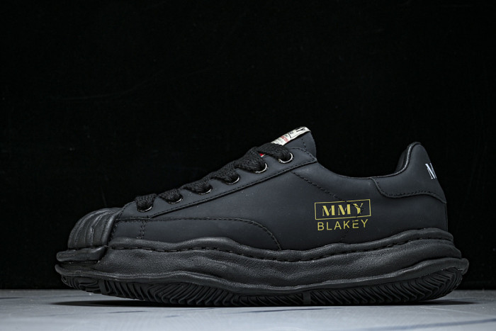 Ma1s0n mihara yasuhiro sneaker