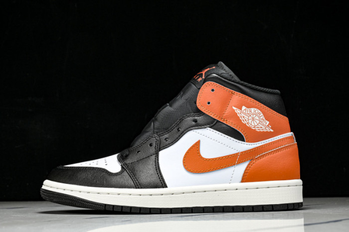 Air Jordan 1 Mid Black Toe Orange DQ8426-801
