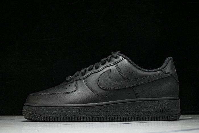 Nike Air Force 1 ''07 ''Triple Black'' CW2288-001
