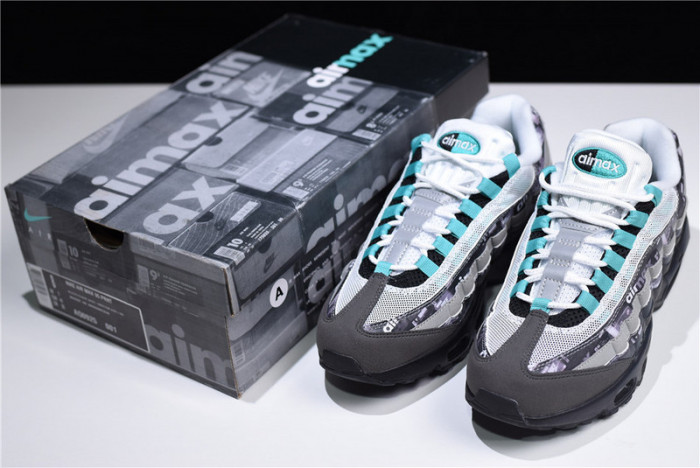 Nike Air Max 95 PRNT "We Love Nike" - Nike - AQ0925 001