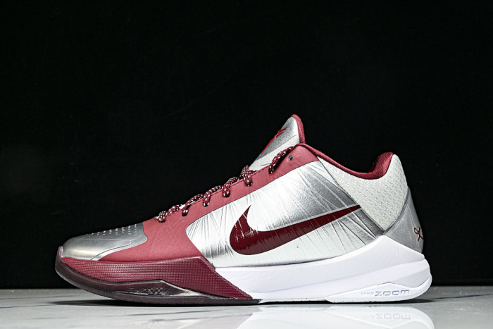 Nike Kobe 5 Protro ''Lower Merion Aces Away'' IM0557-001