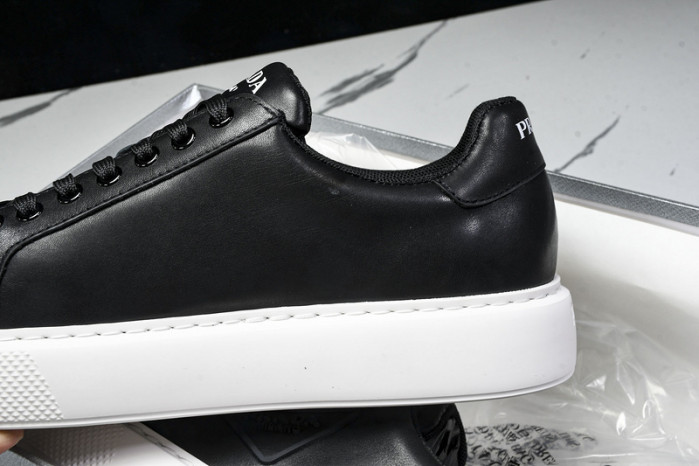 Pra*a snekaers p000189