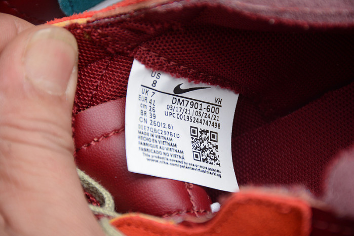 KAWS x sacai x Blazer Low 