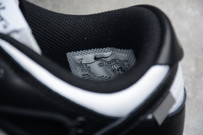 Nike Dunk Low LTHR/ OW CT0856-103